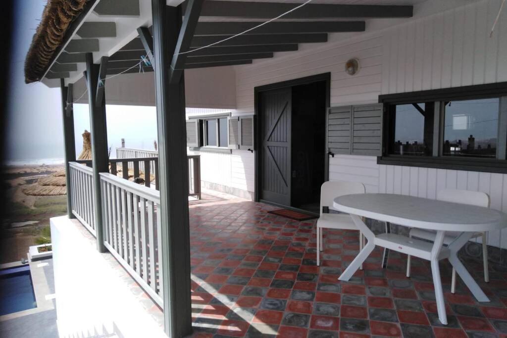 2 Bungalows Avec Vue Sur Mer Et Piscine Partagee אולידיה מראה חיצוני תמונה